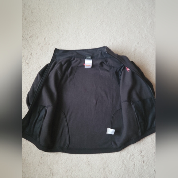 Spyder - Picture 7 of 12